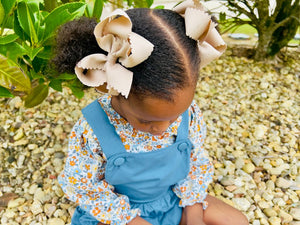 Grosgrain Scalloped Edge Hair Bow - Oatmeal